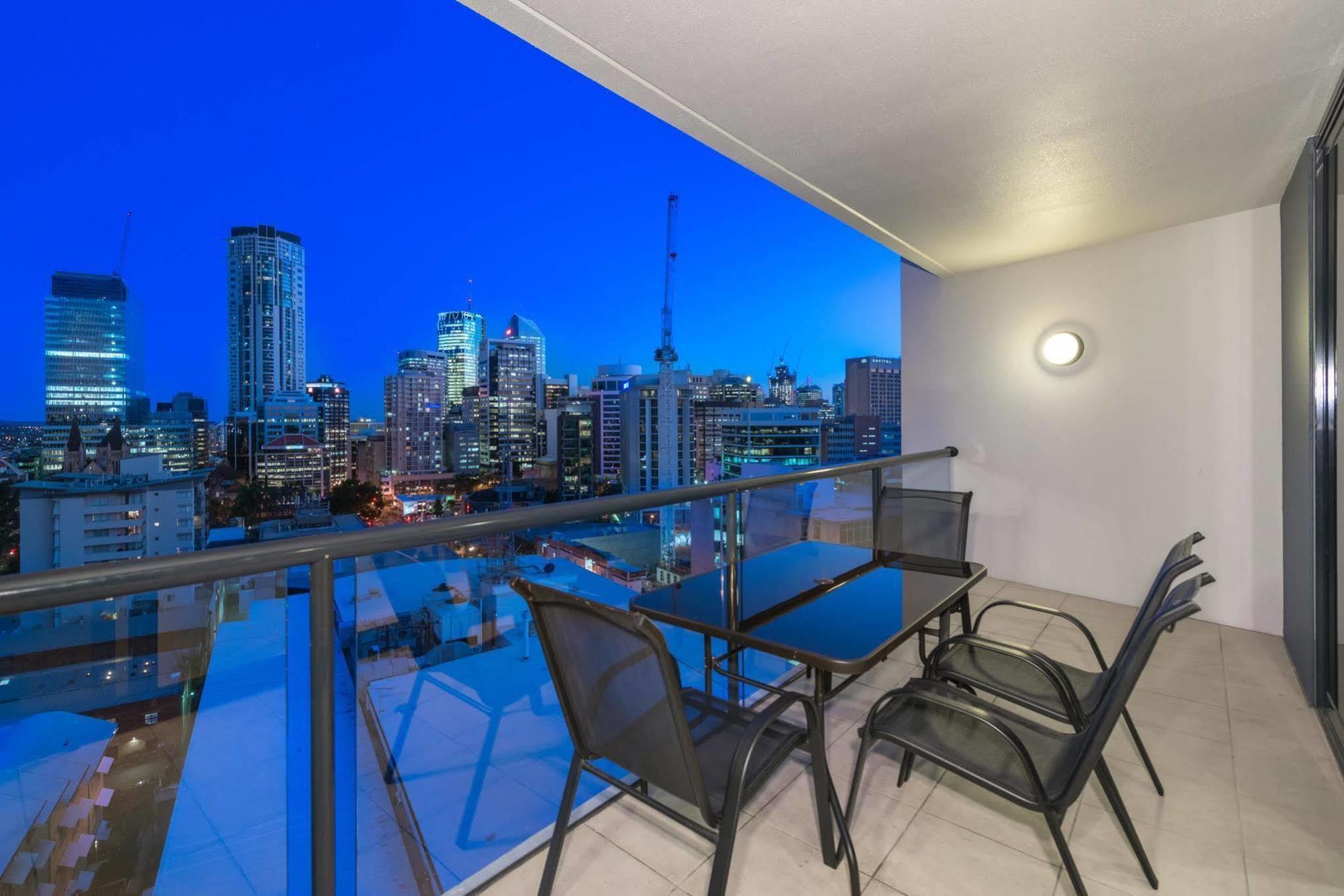 Tribeca Apartments Μπρίσμπεϊν Εξωτερικό φωτογραφία
